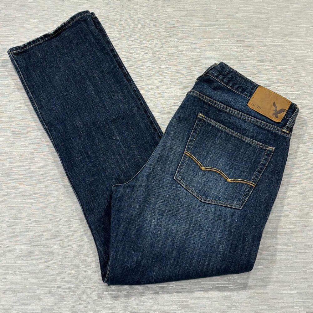 American Eagle Jeans Mens 34x32 Original Straight Medium Wash 100% Cotton Denim